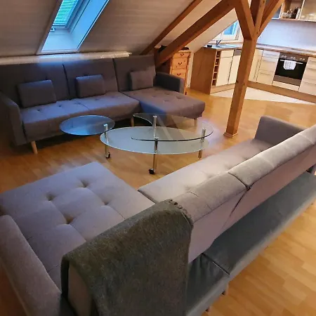 Dachstudio Apartman *